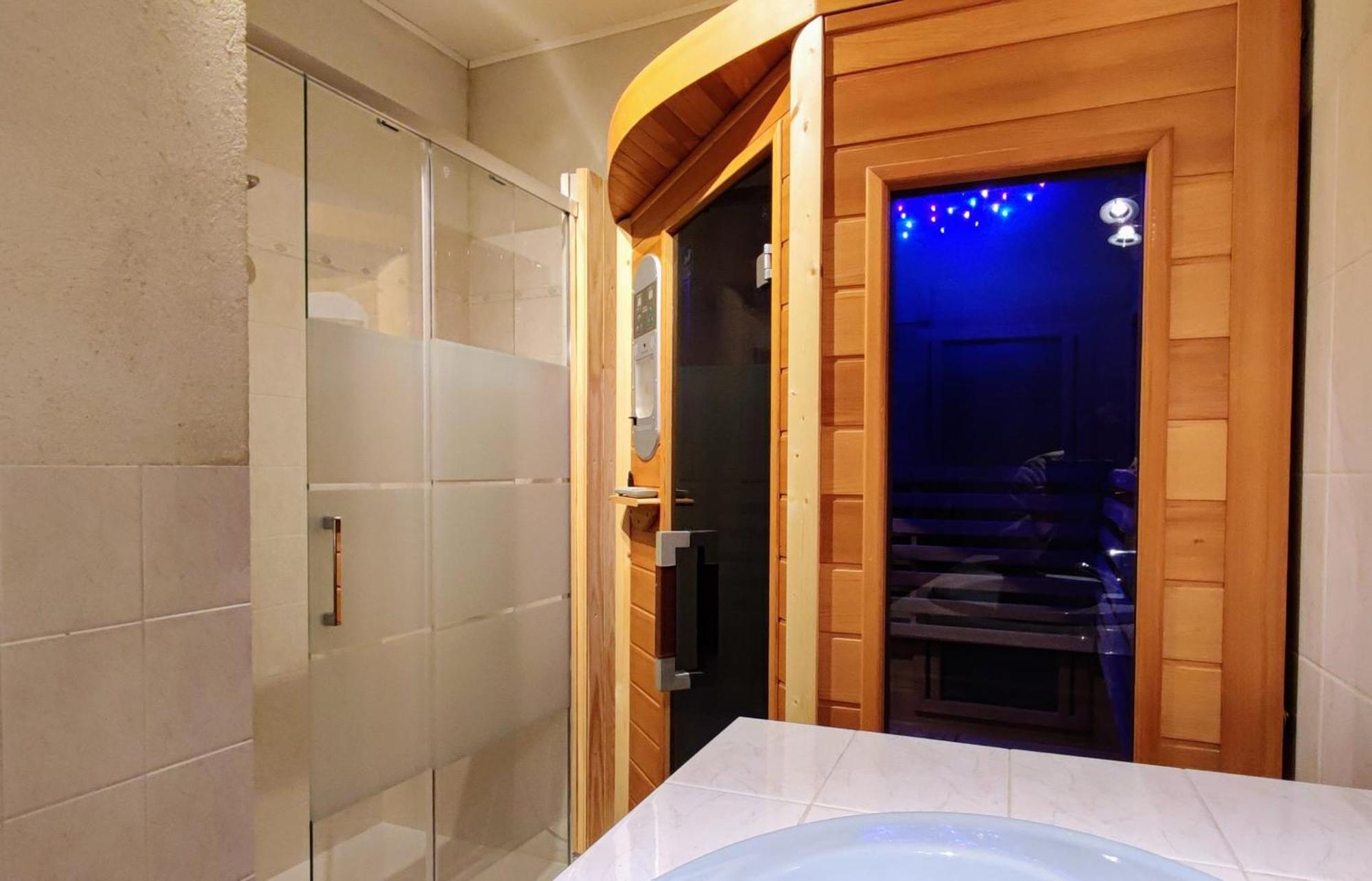 Chalet Mounette Ski Sauna Lac Embrun Puy-Sanieres Exterior photo